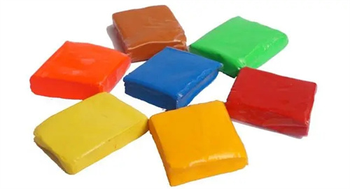 硅膠產(chǎn)品調(diào)色小竅門(mén)，不同色系搭配比例如何調(diào)整！